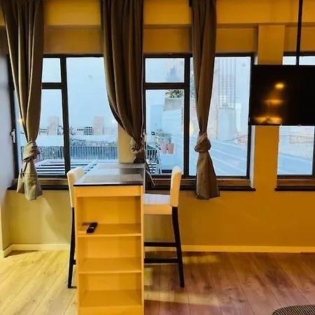 Apartamento T0- 2d Perfeito Para 2. *