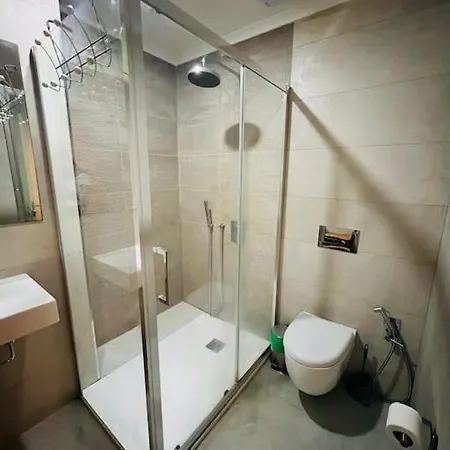 Apartamento T0- 2d Perfeito Para 2. *